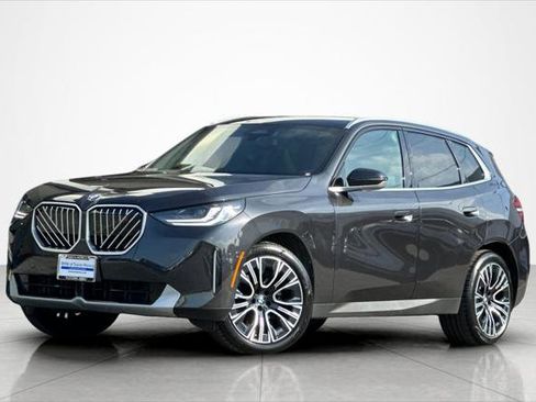 Used 2025 BMW X3 xDrive30i w/ Convenience Package image 1