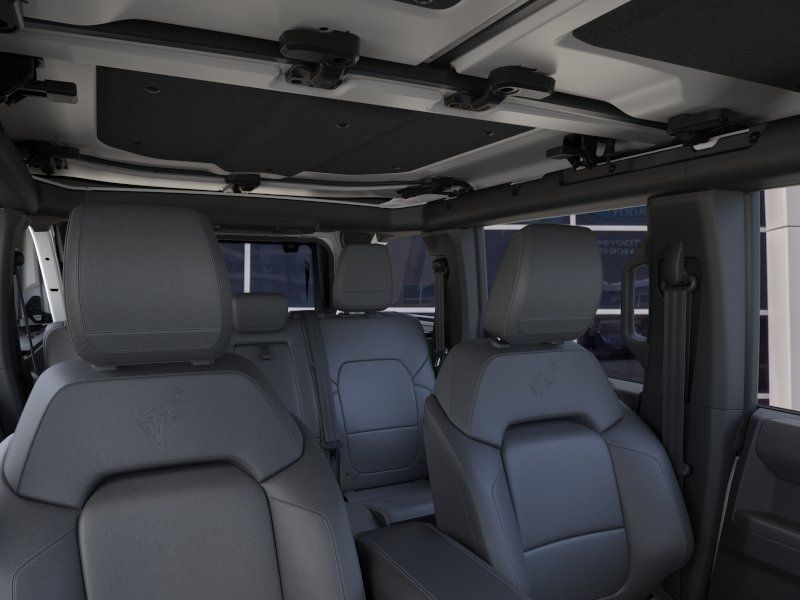 New 2026 Ford Bronco Outer Banks w/ Sasquatch Package AWD/4WD image 12