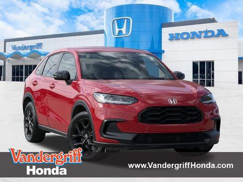 Used 2025 Honda HR-V Sport image 1