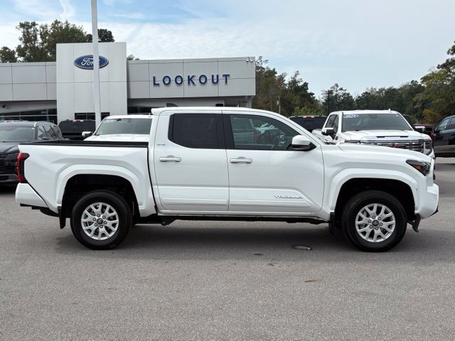 Used 2026 Toyota Tacoma SR5 AWD/4WD image 7