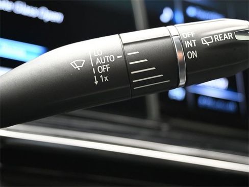 Used 2022 Cadillac Escalade ESV Sport image 30