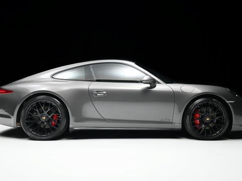 Used 2016 Porsche 911 Carrera 4 GTS AWD/4WD image 2