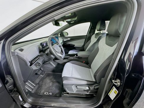 Used 2023 Volkswagen ID.4 Pro image 13