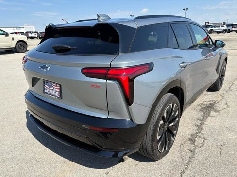 Used 2024 Chevrolet Blazer EV RS RWD image 3