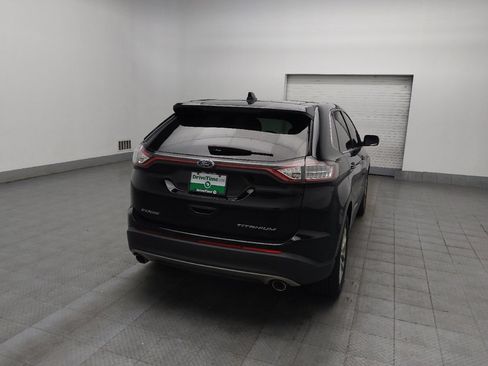 Used 2018 Ford Edge Titanium w/ Equipment Group 302A FWD image 7