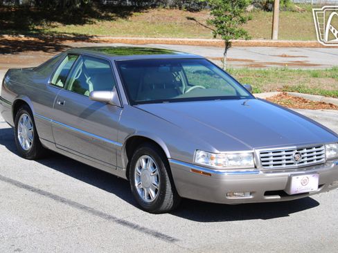 Used 1996 Cadillac Eldorado image 14