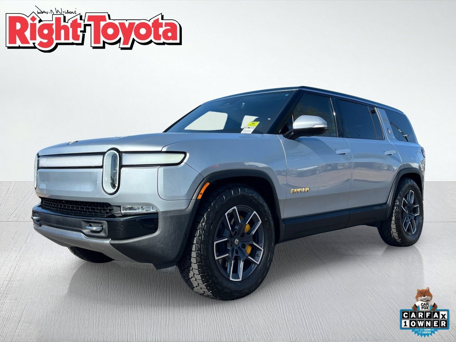 Used 2023 Rivian R1S Adventure Quad AWD/4WD image 1