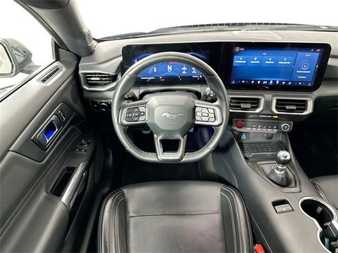 Used 2024 Ford Mustang GT Premium image 10