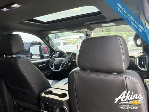 Used 2022 Chevrolet Silverado 3500 High Country AWD/4WD image 21