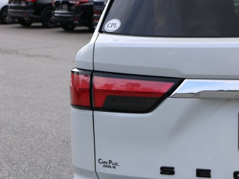 Used 2024 Toyota Sequoia Limited w/ Tow Technology Package AWD/4WD image 6