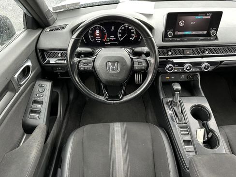 Used 2022 Honda Civic Sport image 12