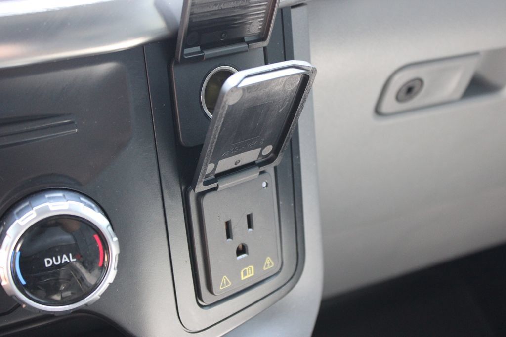 Used 2023 Ford F150 Lariat AWD/4WD image 56