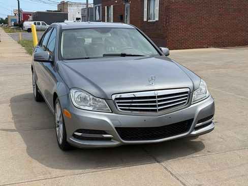 Used 2013 Mercedes-Benz C 300 4MATIC Sedan image 3