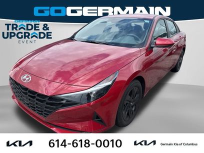 Used 2023 Hyundai Elantra SEL w/ Preferred Accessory Package