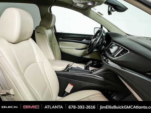 Used 2020 Buick Enclave Premium w/ Sun and Sites Package FWD image 23