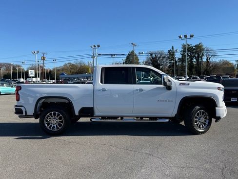 New 2026 Chevrolet Silverado 2500 LT w/ Z71 Chrome Sport Edition image 3