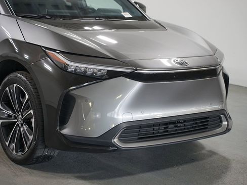 Certified 2024 Toyota bZ4X Limited w/ Weather Package image 4