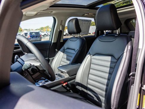 New 2024 Ford Edge SEL w/ Convenience Package image 16