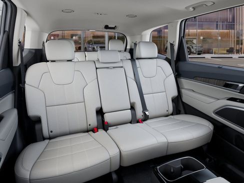New 2025 Kia Telluride EX image 16