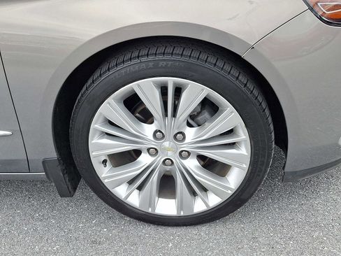 Used 2018 Chevrolet Impala Premier w/ Premier Confidence Package image 8