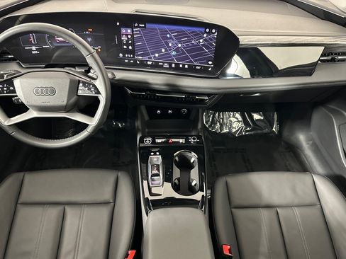 Used 2025 Audi A6 e-tron Premium w/ Convenience Package image 12