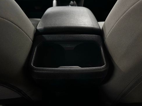 Used 2021 Toyota Tacoma SR AWD/4WD image 34