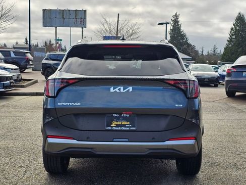 New 2026 Kia Sportage EX image 4