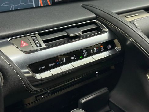 Used 2021 Lexus LC 500 Coupe w/ Touring Package image 22