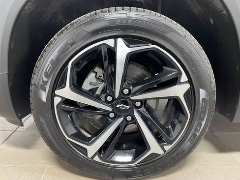 Used 2023 Chevrolet TrailBlazer RS AWD/4WD image 7