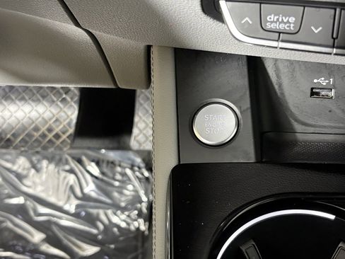 Used 2022 Audi A4 2.0T Premium Plus image 21