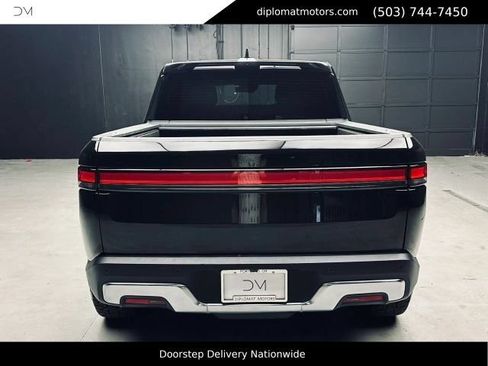 Used 2022 Rivian R1T Adventure AWD/4WD image 6