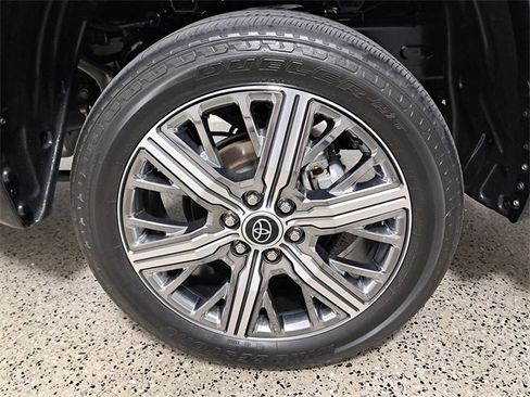 Used 2024 Toyota Tundra Capstone image 8