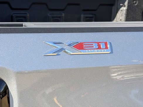 New 2026 GMC Sierra 1500 Elevation w/ Elevation Premium Package image 6