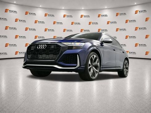 Used 2022 Audi RS Q8 w/ Luxury Package AWD/4WD image 39