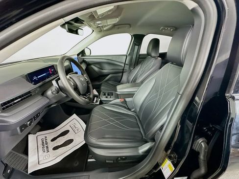 Certified 2025 Ford Mustang Mach-E Select w/ Comfort Package Lite AWD/4WD image 29