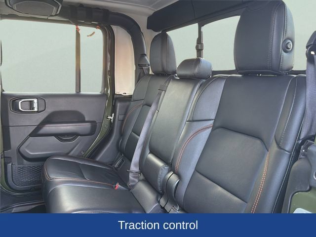 Used 2023 Jeep Gladiator Mojave w/ LED Lighting Group AWD/4WD image 18