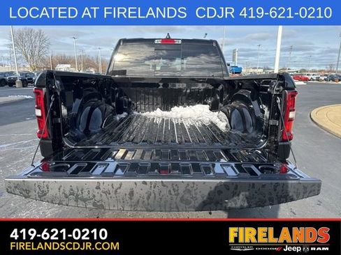 New 2026 RAM 1500 Big Horn w/ Night Edition AWD/4WD image 7