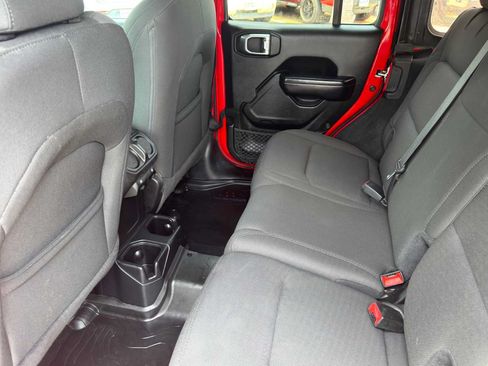 Used 2020 Jeep Wrangler Unlimited Sport AWD/4WD image 30