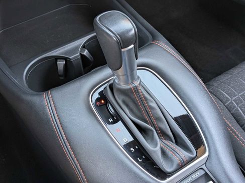 Certified 2024 Honda HR-V Sport image 28