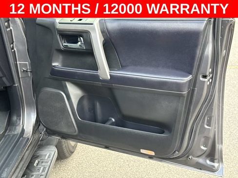 Used 2018 Toyota 4Runner SR5 Premium AWD/4WD image 8