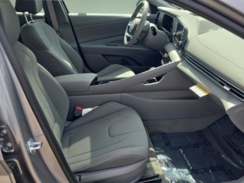 New 2026 Hyundai Elantra SEL Sport Premium FWD image 13