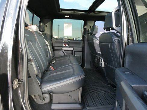 Used 2022 Ford F350 Platinum image 18