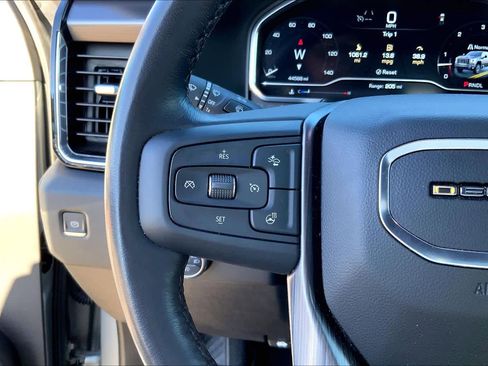 Used 2025 GMC Sierra 2500 Denali Ultimate AWD/4WD image 23