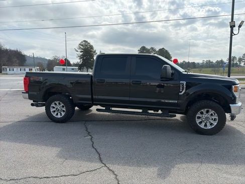 Used 2021 Ford F250 XL w/ STX Appearance Package image 8