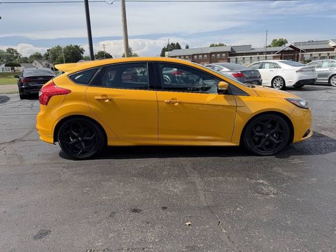 Used 2014 Ford Focus ST w/ Equipment Group 202A FWD image 6