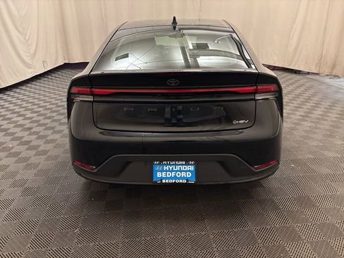 Used 2023 Toyota Prius Limited image 6