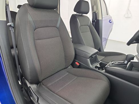 Used 2025 Honda CR-V LX image 10