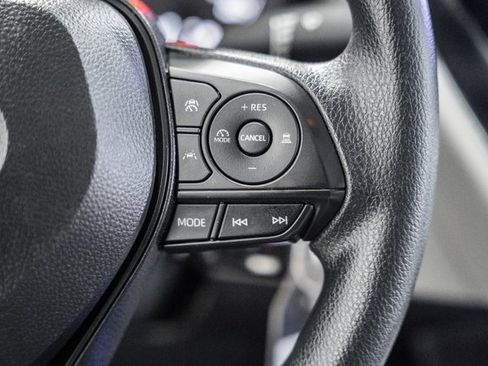 Used 2024 Toyota Corolla LE image 20