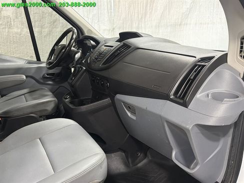 Used 2019 Ford Transit 250 148 Medium Roof RWD image 5