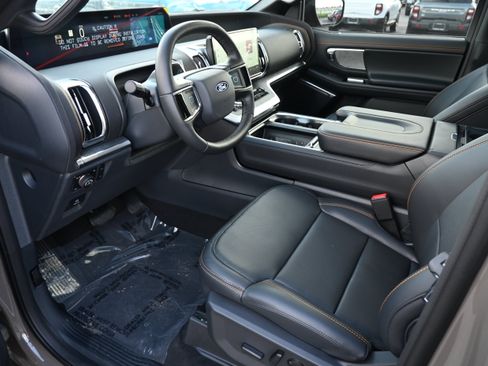 New 2027 Ford Expedition Tremor w/ Driver's Package AWD/4WD image 14